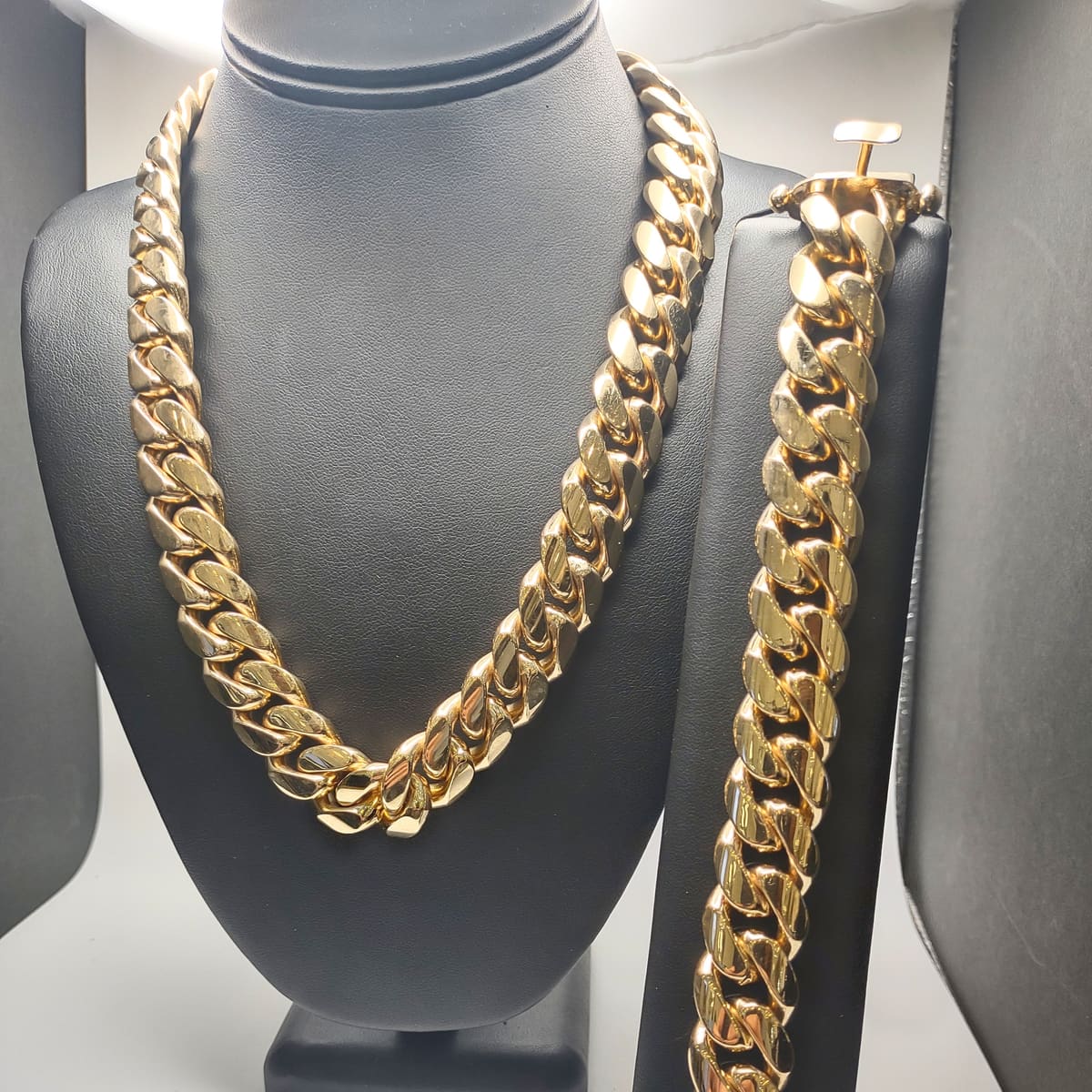 Miami Cuban Link Necklace and Bracelet Set, second view